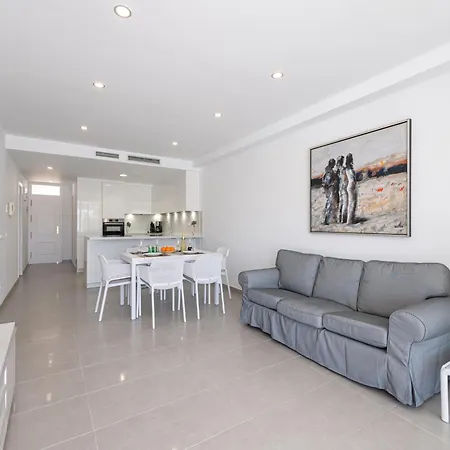 The House In Has 2 Bedrooms Ferienhaus *