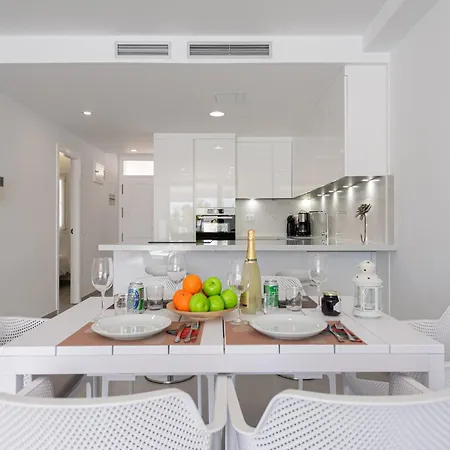 The House In Has 2 Bedrooms Ferienhaus *