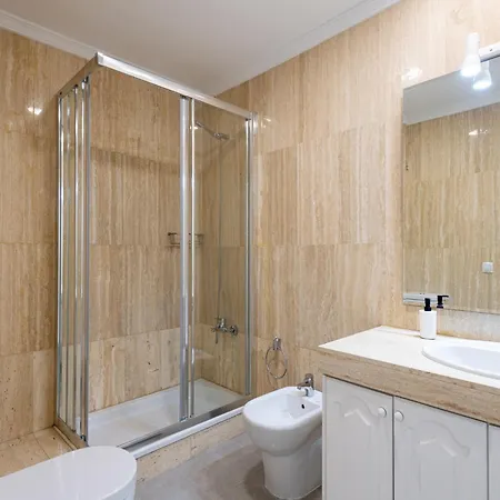 The House In Has 2 Bedrooms * Mogan